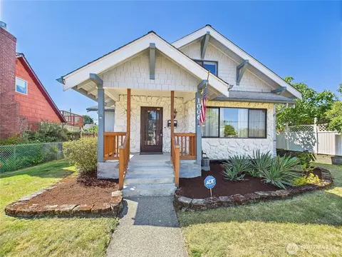 1006 E Harrison St, Tacoma, WA 98404