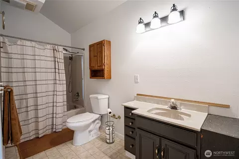 228 E Gibson Ave, Chelan, WA 98816 photo 22