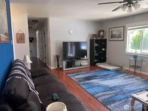 Living - 380 Evergreen Loop, Forks, WA 98331 photo 5 of 6
