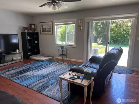 Living - 380 Evergreen Loop, Forks, WA 98331 photo 4 of 6