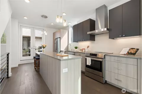 Kitchen - 410 A 10th Ave E, Seattle, WA 98102 photo 4 of 5