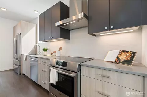 Kitchen - 410 A 10th Ave E, Seattle, WA 98102 photo 5 of 5