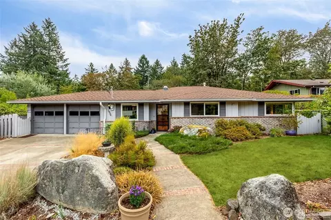 1956 Orchard Dr NW, Olympia, WA 98502