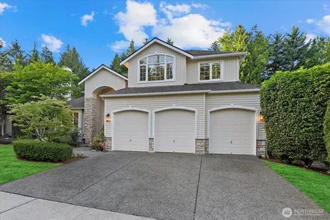 Exterior - 3223 156th Pl SE, Mill Creek, WA 98012 photo 3 of 6