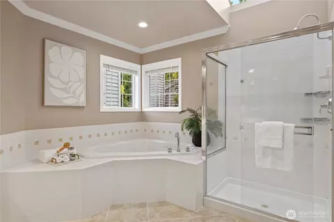 Bath - 3223 156th Pl SE, Mill Creek, WA 98012 photo 2 of 4