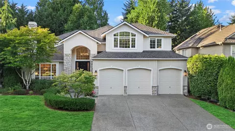 Exterior - 3223 156th Pl SE, Mill Creek, WA 98012 photo 2 of 6