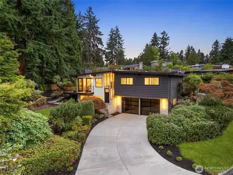 351 167th Ave NE, Bellevue, WA 98008