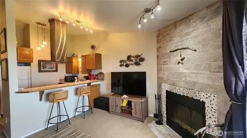 835 Ocean Shores Blvd NW #305, Ocean Shores, WA 98569