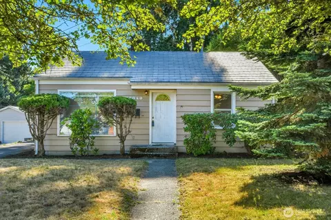 13040 7th Ave S, Burien, WA 98168
