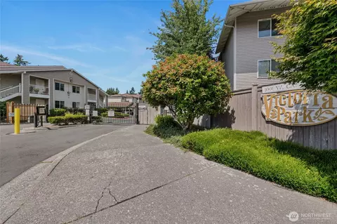 1001 W Casino Rd #A306, Everett, WA 98204