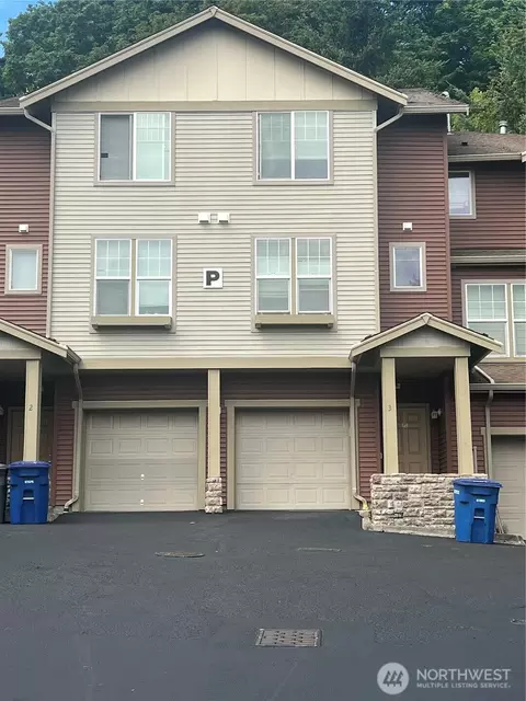 21507 42nd Ave S #P3, Seatac, WA 98198
