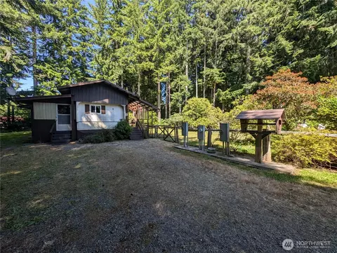 1221 Merchants Rd, Forks, WA 98331