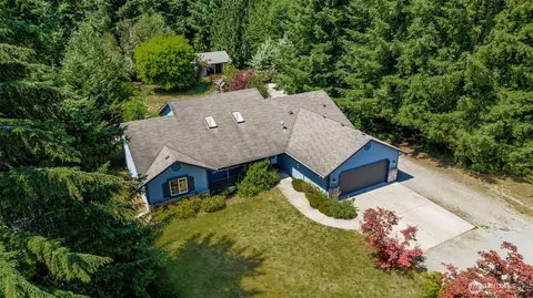 10222 174th Ave NE, Granite Falls, WA 98252
