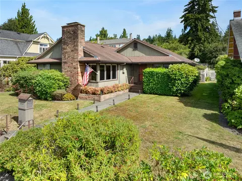 212 E 8th St, Aberdeen, WA 98520