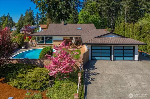 10704 SE 326th Pl, Auburn, WA 98092