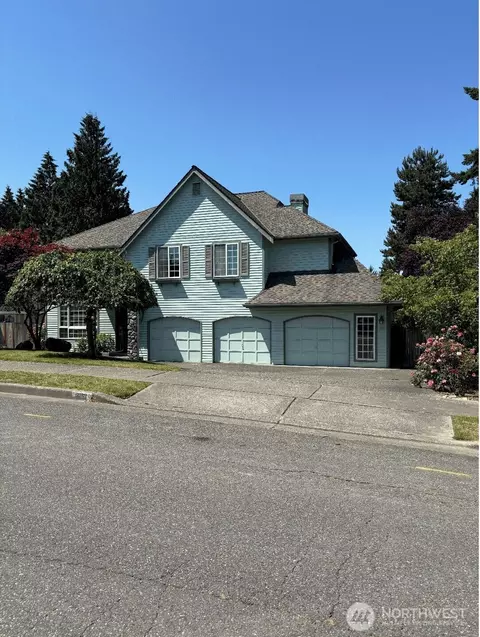 3151 112th Ave SE, Bellevue, WA 98004