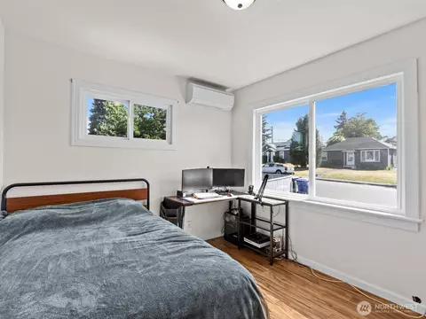 1310 Maple St, Everett, WA 98201 photo 5
