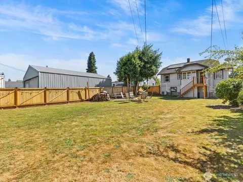 1310 Maple St, Everett, WA 98201 photo 24