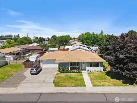415 E Hamlet St, Othello, WA 99344 photo 8