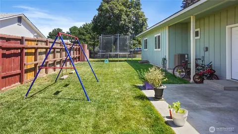 415 E Hamlet St, Othello, WA 99344 photo 31