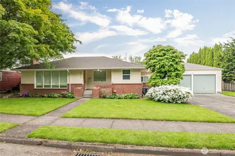 2645 Harding St, Longview, WA 98632