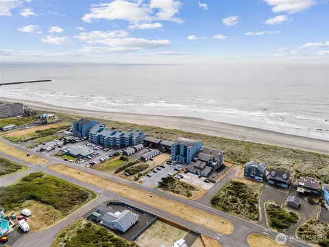 1311 Ocean Shores Blvd SW #5, Ocean Shores, WA 98569