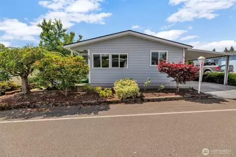 32820 20th Ave S #35, Federal Way, WA 98003