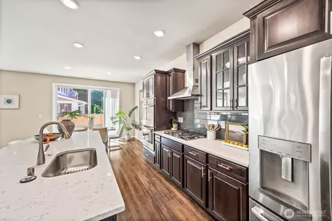 Kitchen - 4410 237th Pl SE, Bothell, WA 98021 photo 2 of 3