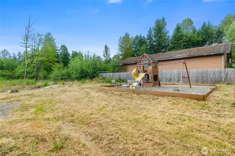 Exterior - 932 Tipsoo Loop N, Rainier, WA 98576 photo 7 of 12