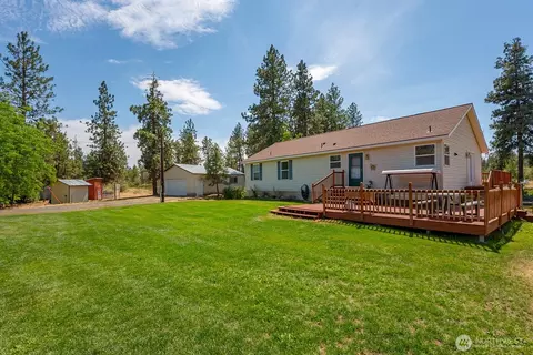 2207 W Depot Springs Rd, Spangle, WA 99031