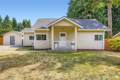 625 SW 122nd St, Seattle, WA 98146