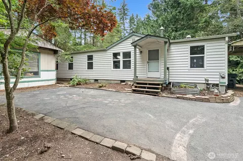 1130 E Phillips Lake Rd, Shelton, WA 98584