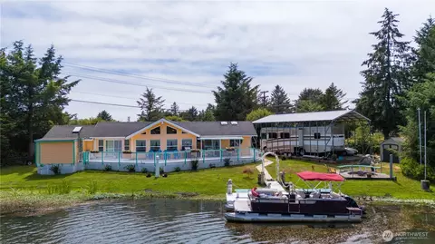 118 Ocean Lake Way NE, Ocean Shores, WA 98569
