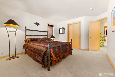 Bedroom - 18 Liberty Ln, Winthrop, WA 98862 photo 7 of 7