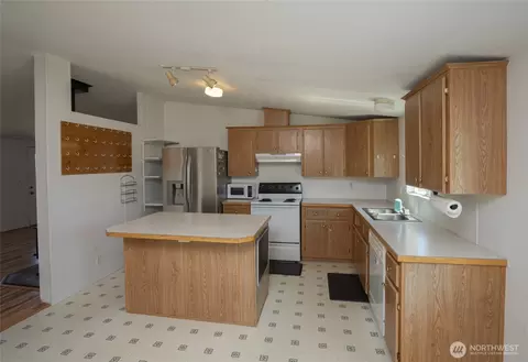 152 Buds Way, Sequim, WA 98382 photo 13