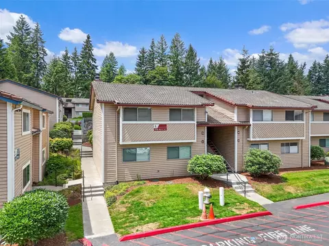 17528 150th Ct SE #L5, Renton, WA 98058