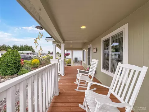 734 Heritage Loop, Sequim, WA 98382 photo 3