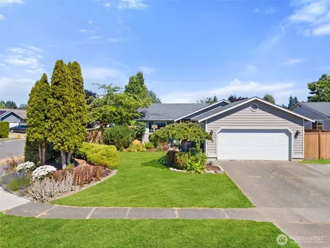 13831 51st Dr NE, Marysville, WA 98271