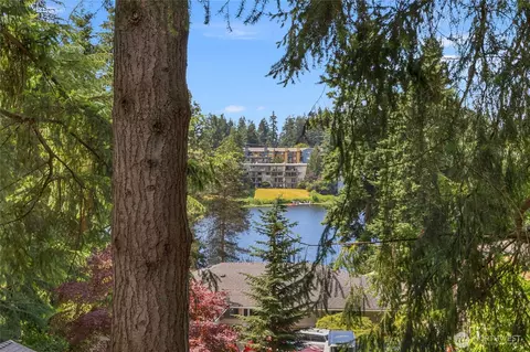 13573 Linden Ave N #302, Seattle, WA 98133