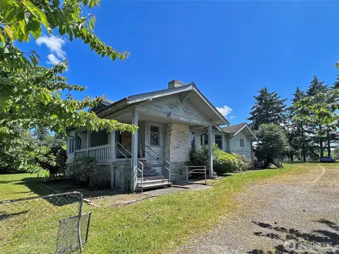 3320 90th St, Lakewood, WA 98499