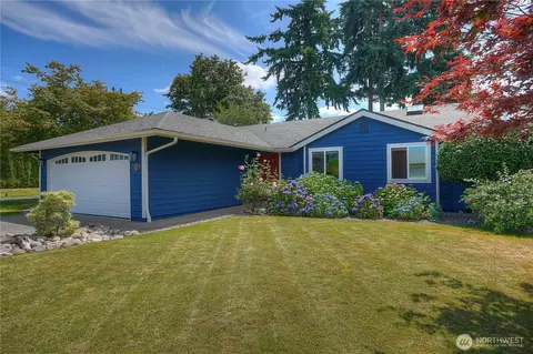 1717 SW 347th Pl, Federal Way, WA 98023