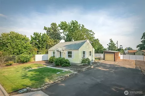 923 Carrie Ave, Walla Walla, WA 99362