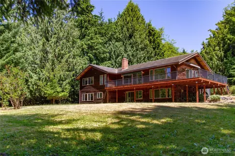 7137 NW Quiet View Ln, Silverdale, WA 98383