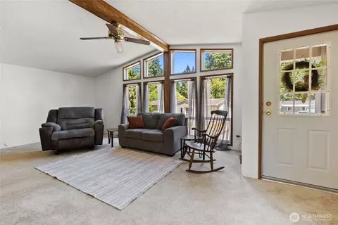 5810 Fleming St #15, Everett, WA 98203 photo 3