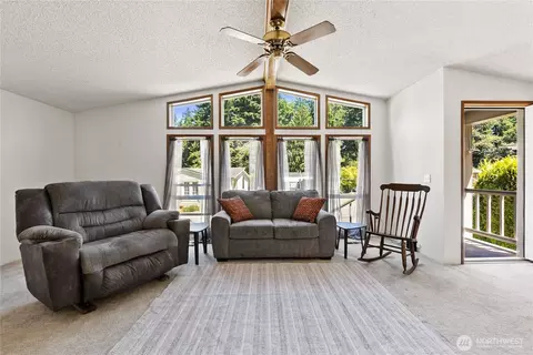5810 Fleming St #15, Everett, WA 98203 photo 4