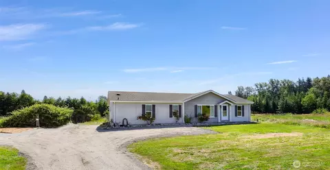 8654 Valley View Rd, Custer, WA 98240