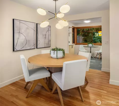 5244 Pullman Ave NE, Seattle, WA 98105 photo 9