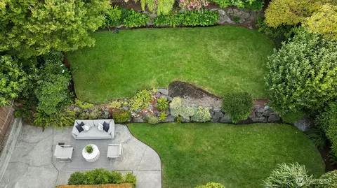5244 Pullman Ave NE, Seattle, WA 98105 photo 26