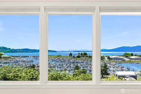 2011 Eldridge Ave, Bellingham, WA 98225