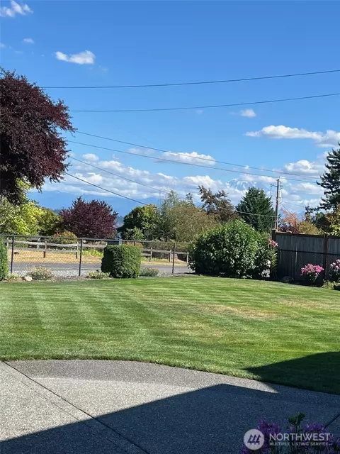 Exterior - 4024 E Rd E Caldwell, Edgewood, WA 98372 photo 2 of 7